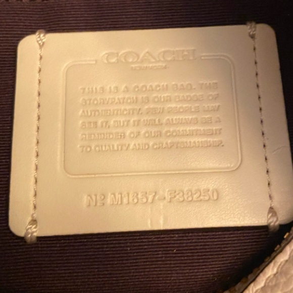 Coach Hobo Shoulder Bag East West Leather Harley 38250 - Picture 3 of 14